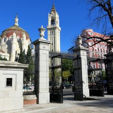 Puerta de Hernani del Retiro