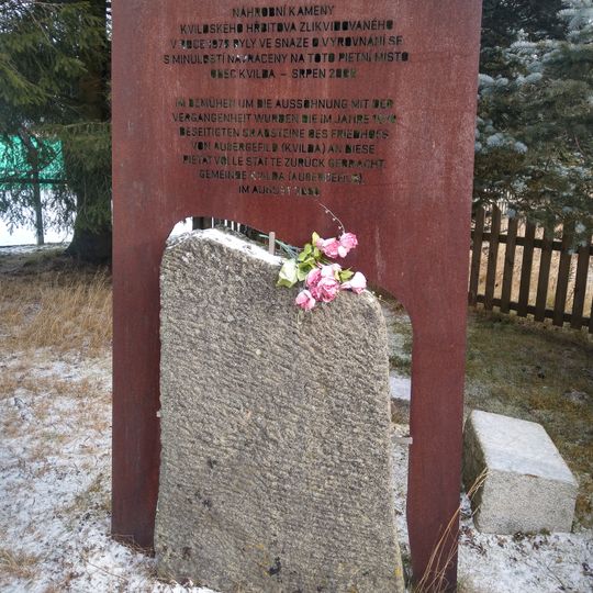 Památník zaniklého hřbitova