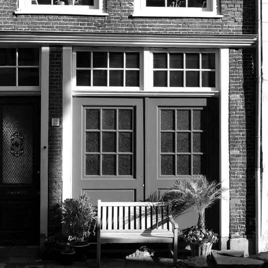 Pand met eenvoudige lijstgevel