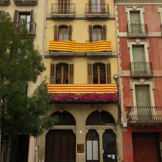House in Passeig, 61