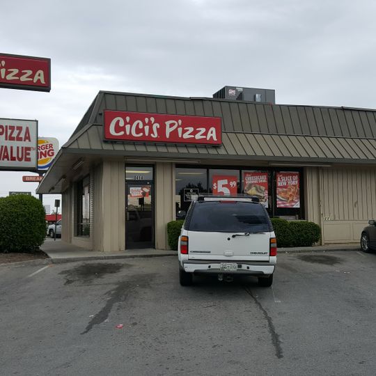 Cicis Pizza