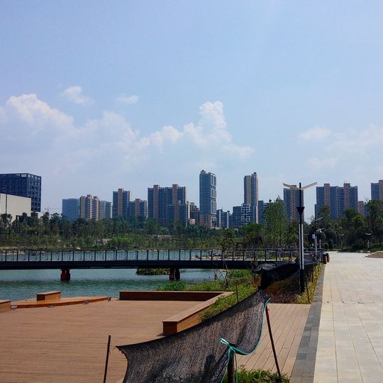 Honghuagang District