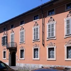 Via Giuseppe Garibaldi 42