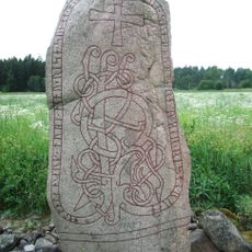 Uppland Runic Inscription 229