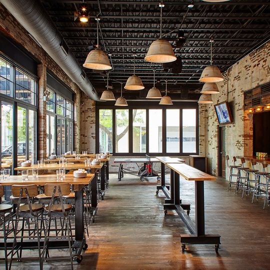 Parlor Pizza Bar - Wicker Park