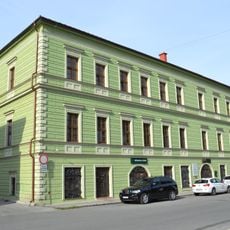 Gymnázium, gymnázium pamätné