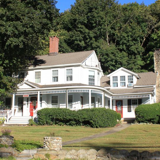 Bradley Edge Tool Company Historic District