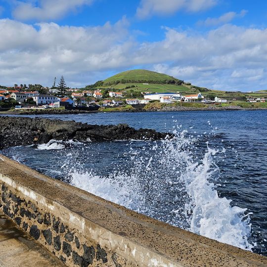 Piscinas Oceânicas de Porto Martins