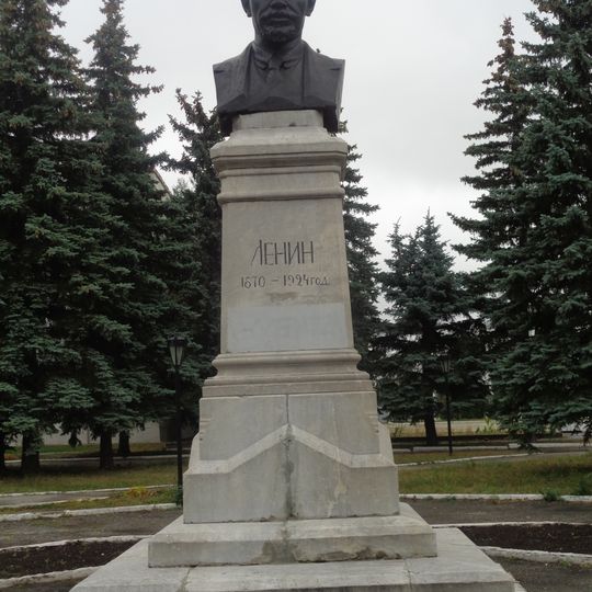Lenin monument in Troitsk