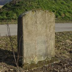 Gedenkstein bei Großweismannsdorf