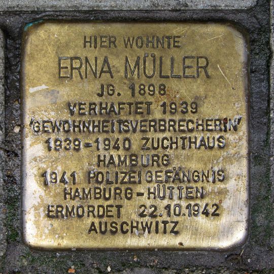 Stolperstein en memoria de Erna Müller