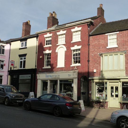 39, St Edward Street