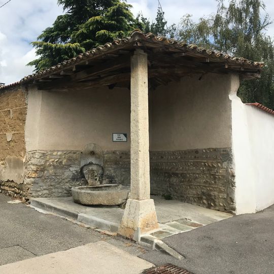 Fontaine du chemin des Roches