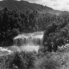 Raukawa Falls