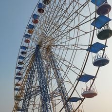 مدينة ألعاب كوين بارك