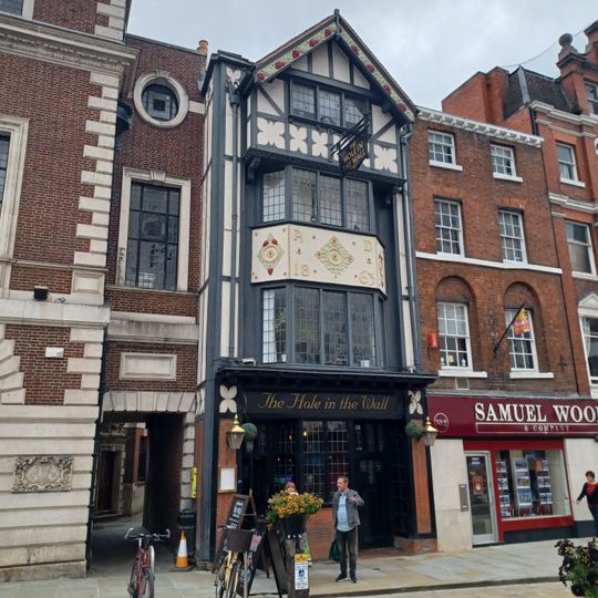 The Hole In The Wall Public House
