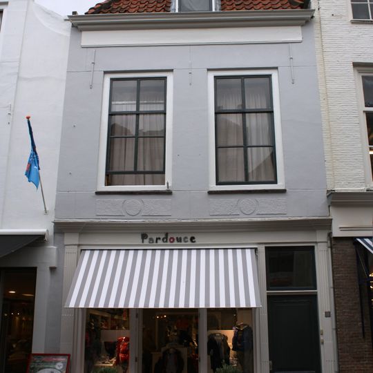 Langeviele 10, Middelburg