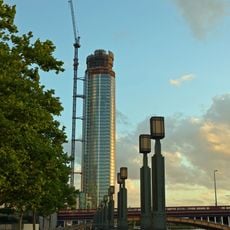 St George Wharf Tower