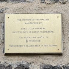 Commemorative plaque to Edna Lilian Darwent