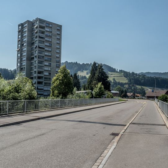 Waisenhausstrasse-Brücke