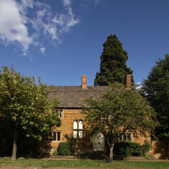 The Leadenporch House