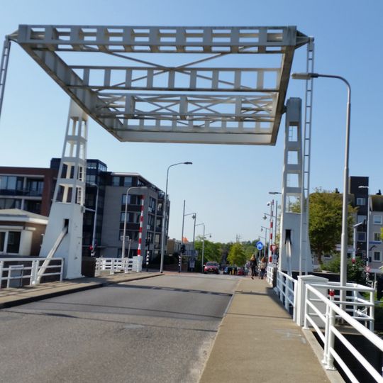 Zwanenburg-brug