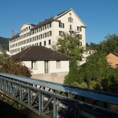 Rohrleitungen-Brücke