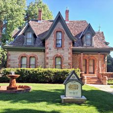 The 1879 Avery House