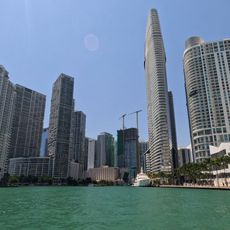 Onyx on the Bay