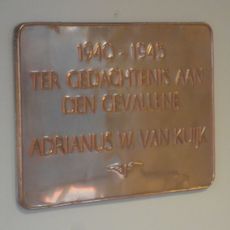 Plaquette in het NS-station (1)