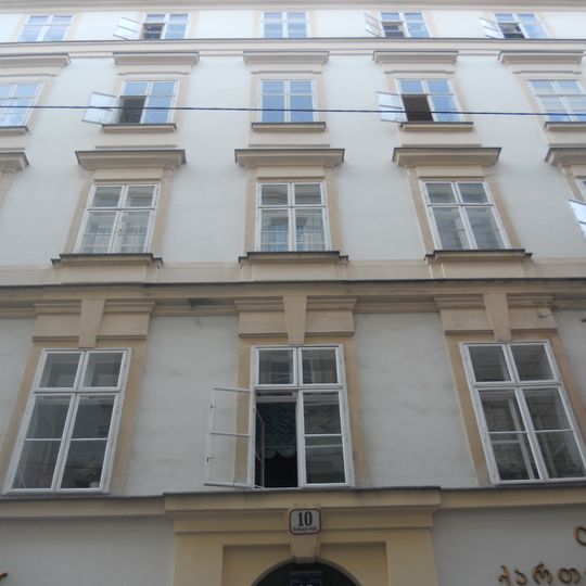 Miethaus, Zum grünen Anker