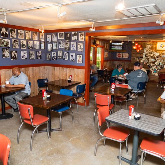 Live Oak Grill