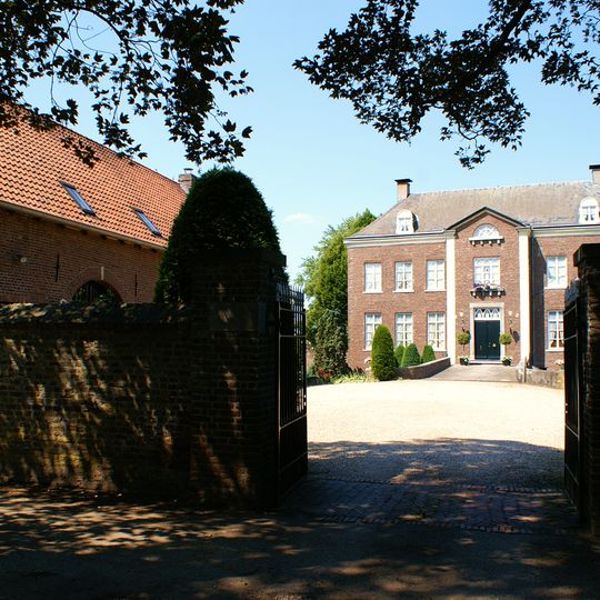 Huis Verduynen: tuinmuur