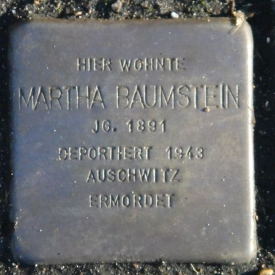 Stolperstein en memoria de Martha Baumstein
