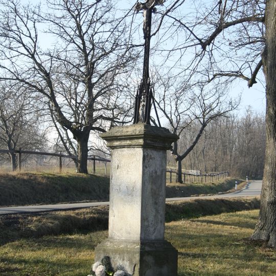Kříž na severním okraji obce