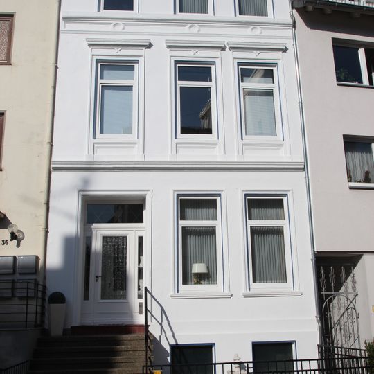 Wohnhaus Kreuzstraße 38