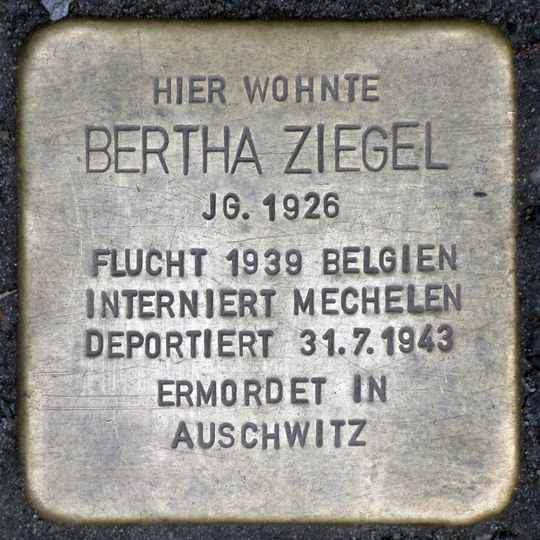 Stolperstein em memória de Bertha Ziegel