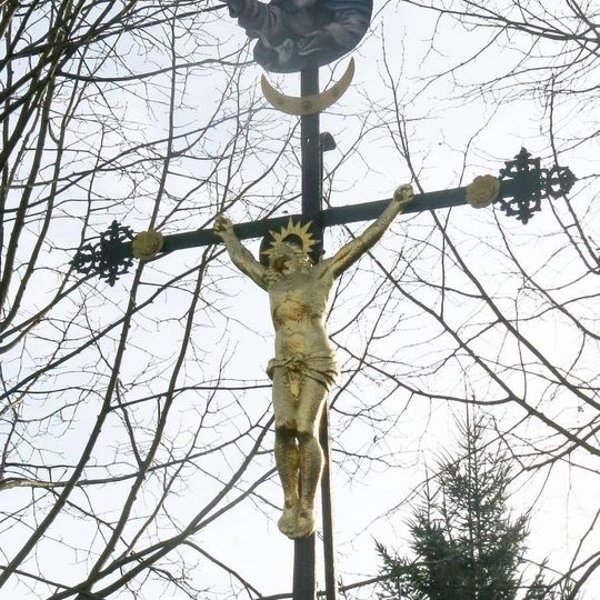 Kříž u domu 61 ve Velkém Šenově