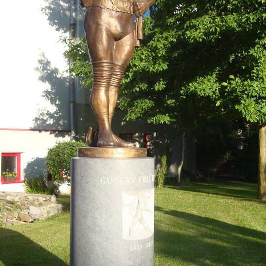 Statue of Gustav Frištenský