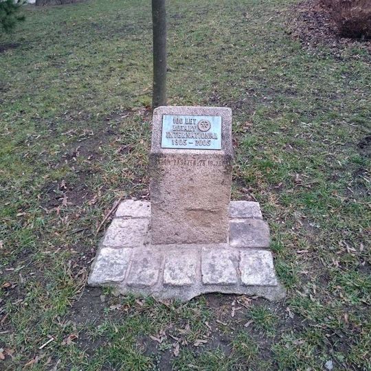 Památník Rotary v Palackého sadech v Písku