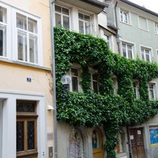 Wohn- und Geschäftshaus