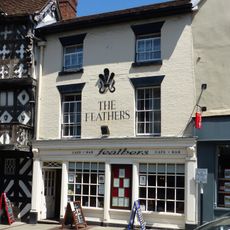 Number 25 (part of Feathers Hotel)