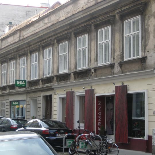 Miethaus, Zum weißen Schwan