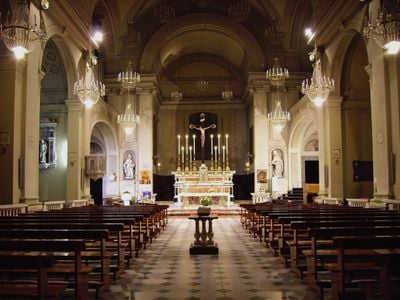 Interior 2