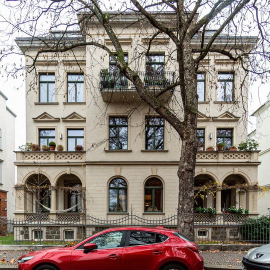 Wilhelm-Sammet-Straße 8