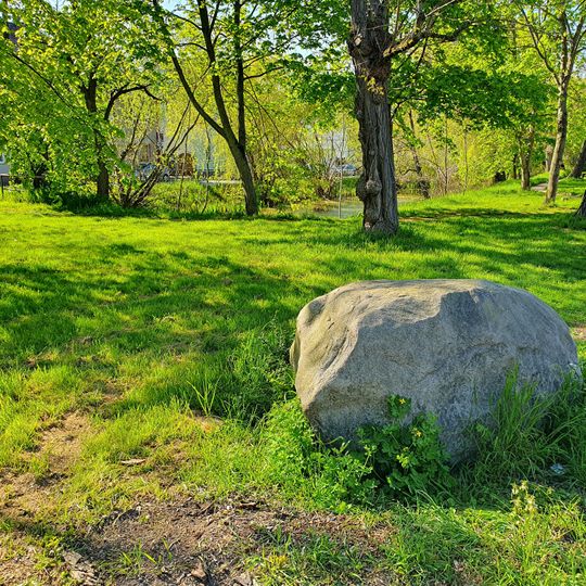 Glacial erratic rock near pond, Leipzig-Portitz
