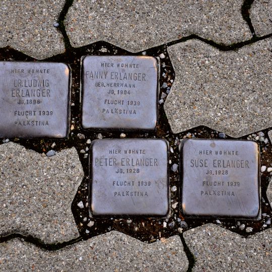 Stolperstein dedicated to Pinchas Erlanger