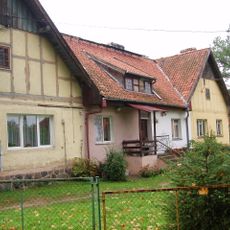 Dworek (nr 6) w Łężanach