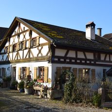 Bauernhaus mit Scheune, Haus 9