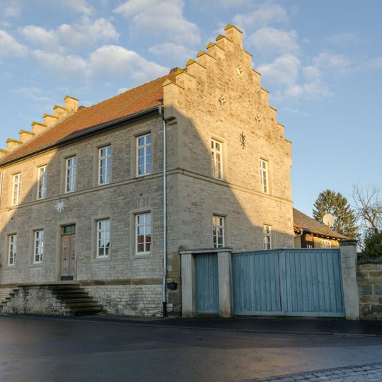 Pfarrhof, Pfarrhaus